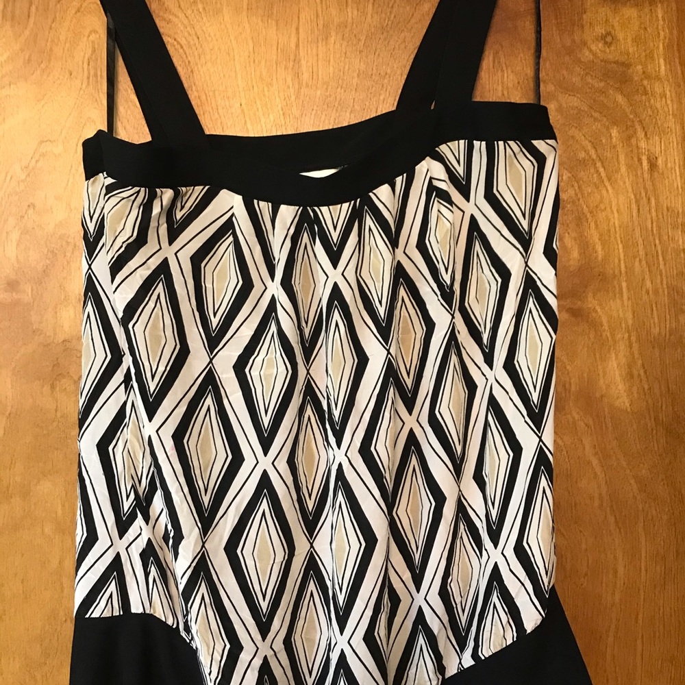 WHBM Top
